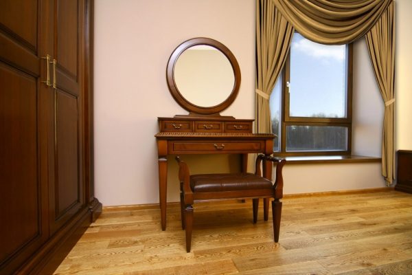 Bedroom rurniture (14)