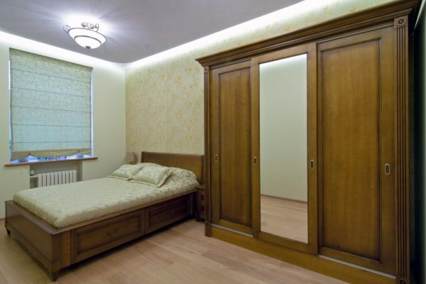 Bedroom rurniture (2)