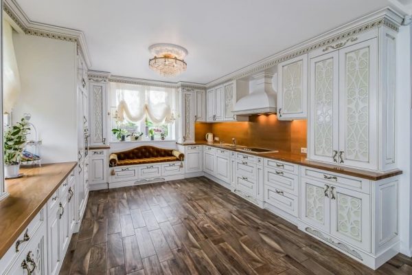 Kitchen furniture (1)