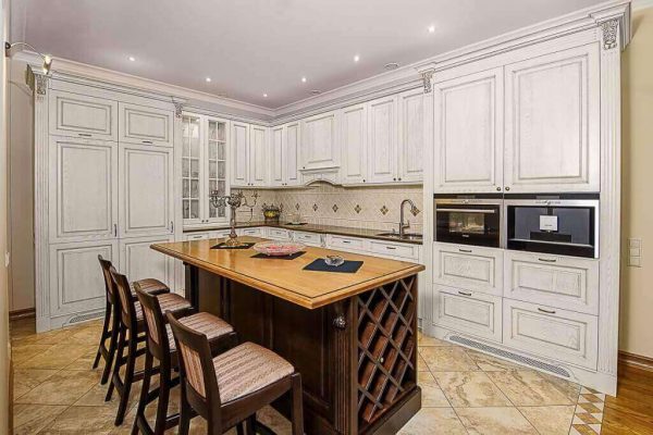 Kitchen furniture (8)