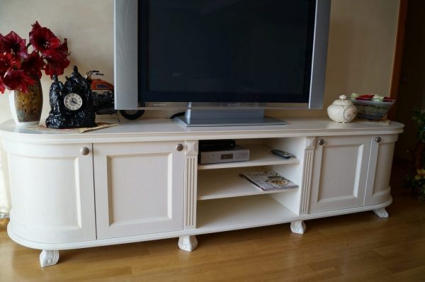 Livingroom furniture (5)